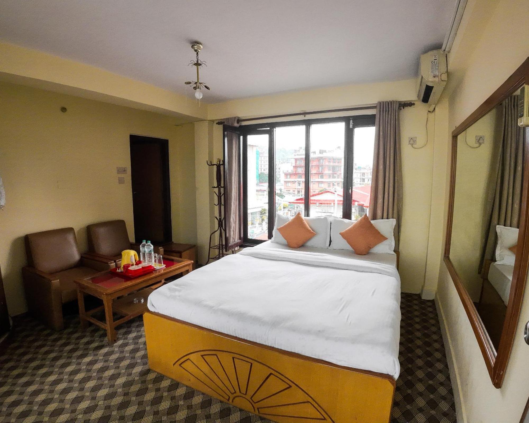 Hotel Travel Inn Pokhara Ngoại thất bức ảnh